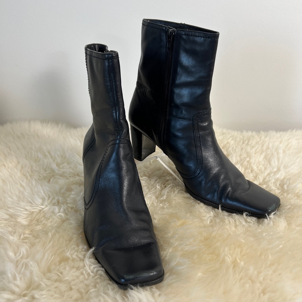 Vintage Nine West Block Heel Leather Short Boots, Size 8, Black